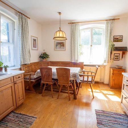 Landhauswohnung mit wildromantischem Garten Füssen Exterior foto
