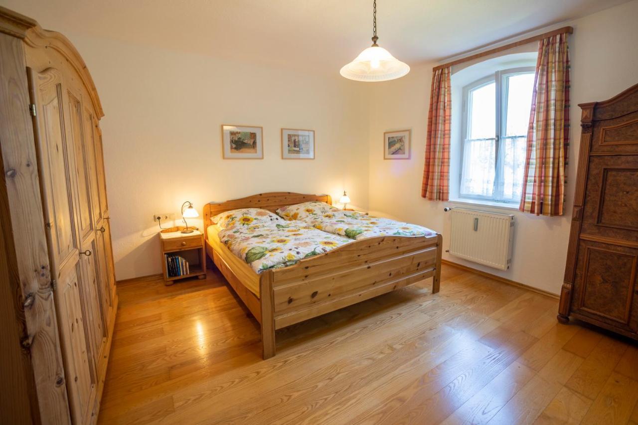 Landhauswohnung mit wildromantischem Garten Füssen Exterior foto