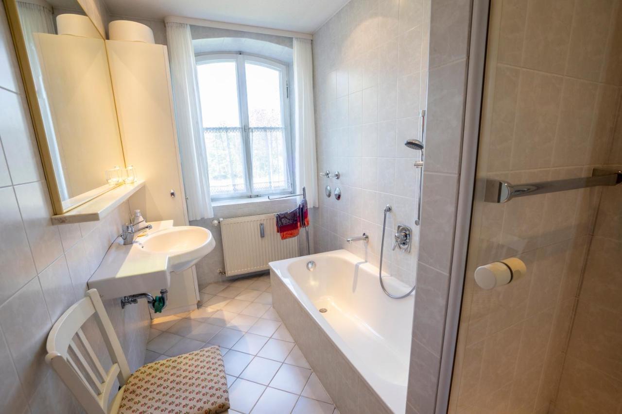 Landhauswohnung mit wildromantischem Garten Füssen Exterior foto