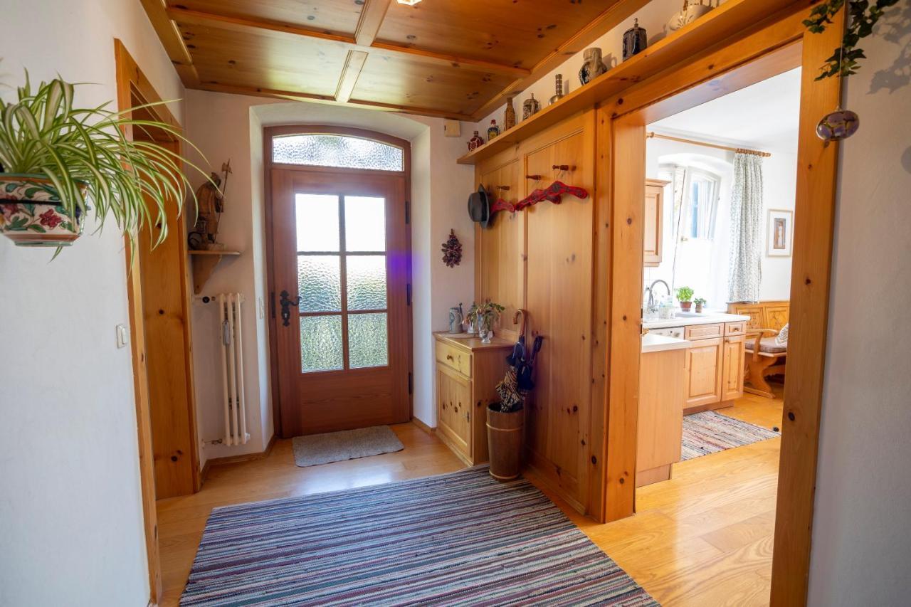 Landhauswohnung mit wildromantischem Garten Füssen Exterior foto